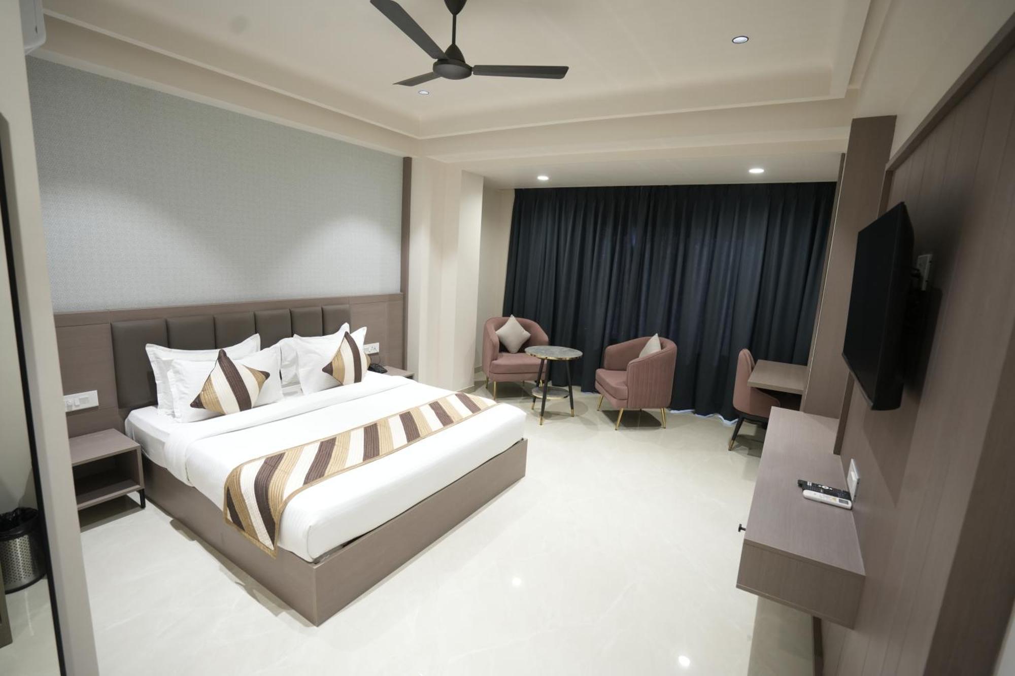 Hotel Shree Ji Inn Кишангарх Экстерьер фото
